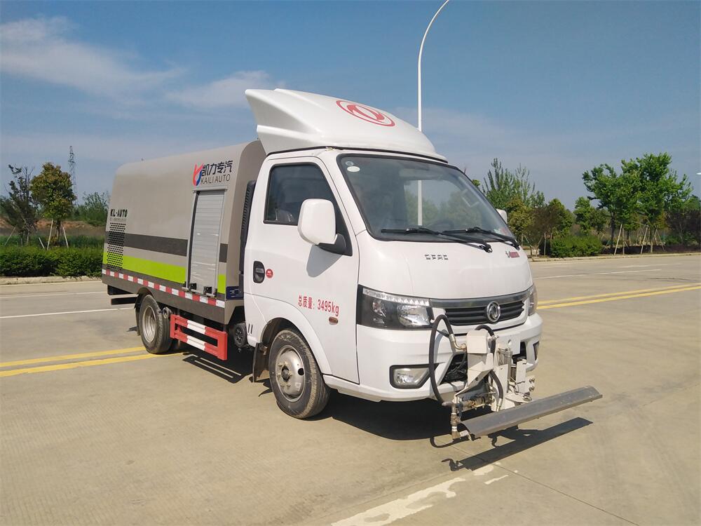 路面清洗車(chē)-國(guó)六1.5立方東風(fēng)途逸路面清洗車(chē)廠家價(jià)格